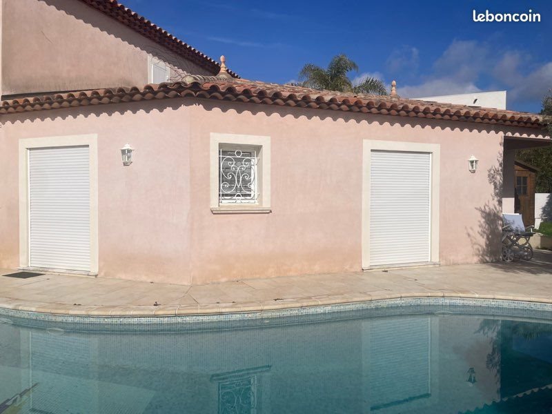 Appartement à louer, 2m², Sanary-sur-Mer