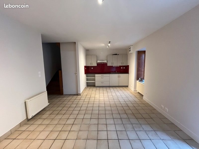 Maison à louer, 57m², La Martyre