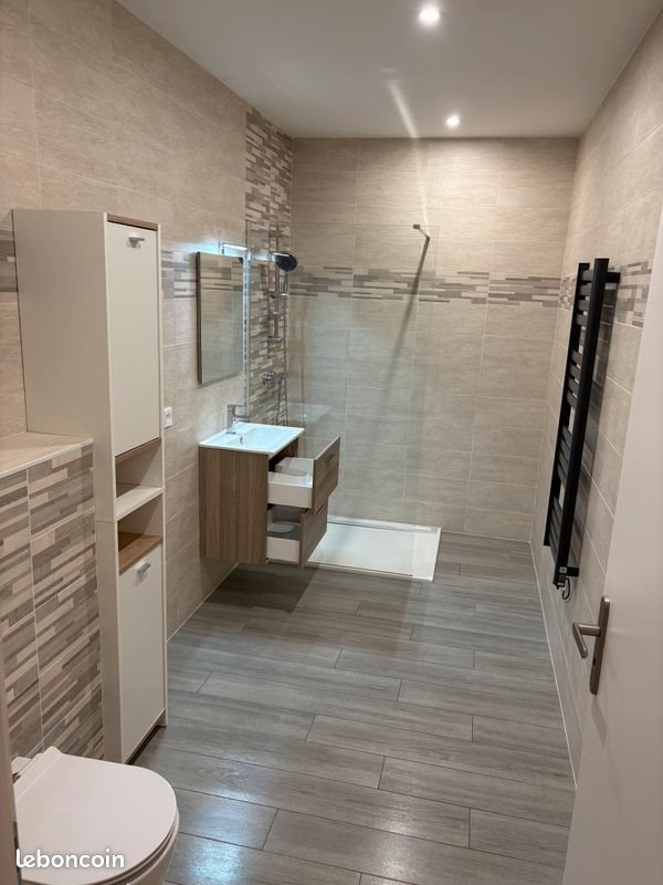 Maison à louer, 50m², Oyonnax