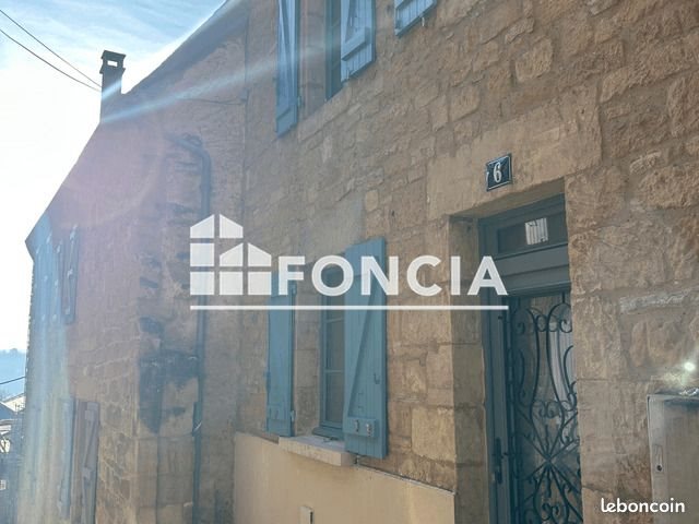 Maison à louer, 83m², Gourdon