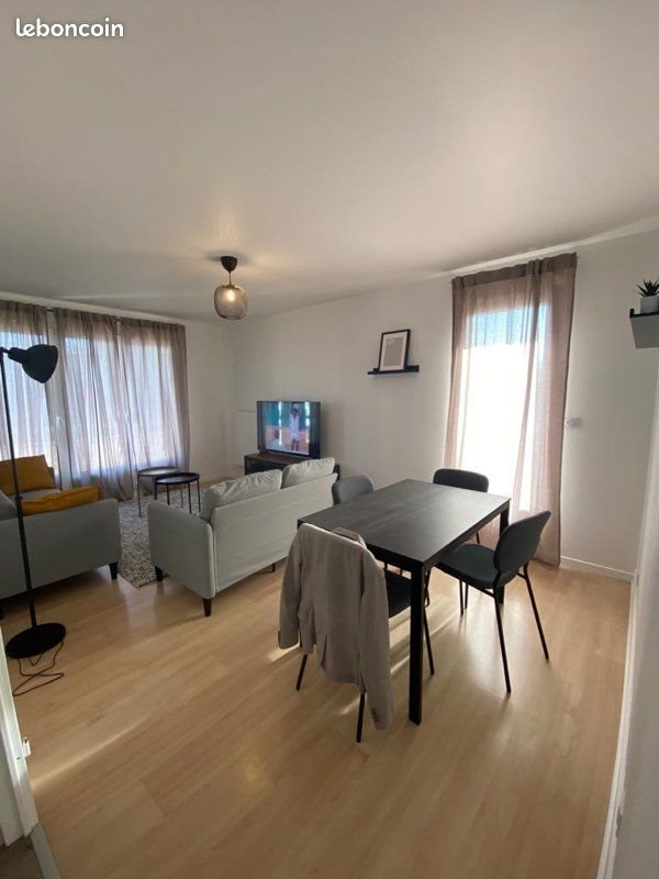 Appartement à louer, 90m², Hérouville-Saint-Clair