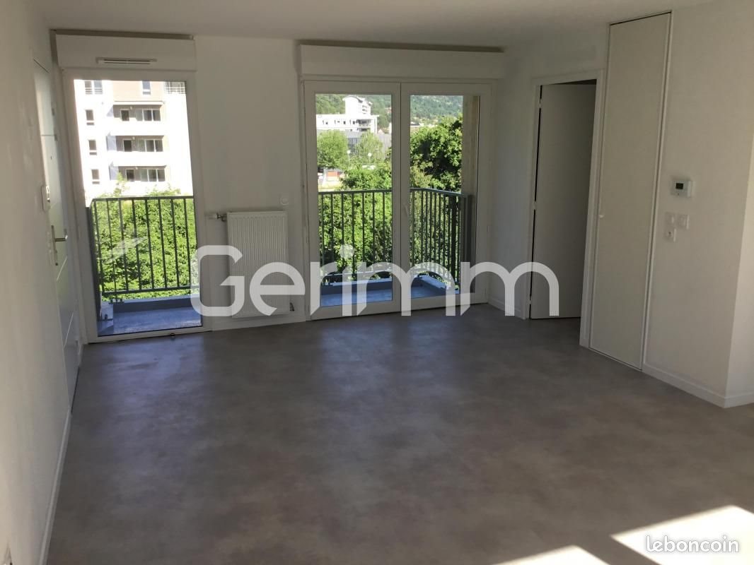 Appartement à louer, 56m², Saint-Martin-le-Vinoux