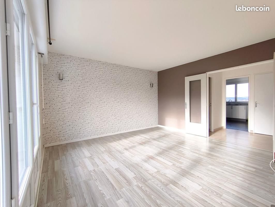 Appartement à vendre, 75m², Epône
