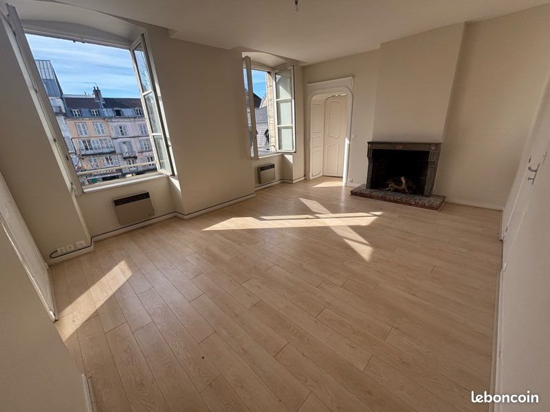 Appartement à vendre, 96m², Lons-le-Saunier