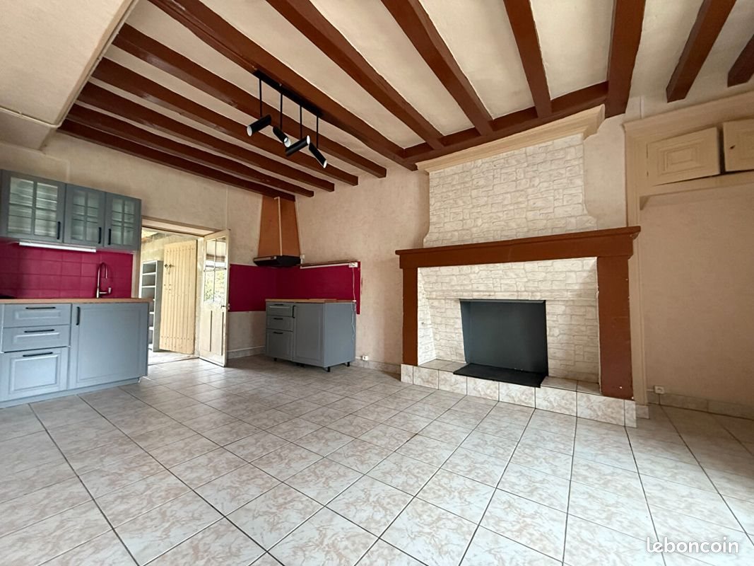 Maison à louer, 99m², Beuxes