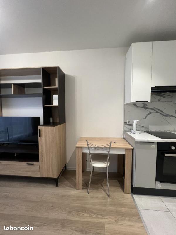 Appartement à louer, 36m², Paris 18ème