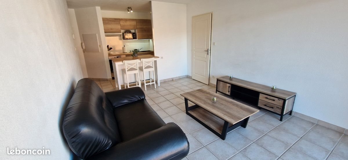 Appartement à louer, 40m², Saint-Sulpice