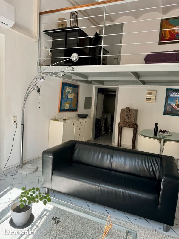 Appartement à louer, 57m², Nîmes