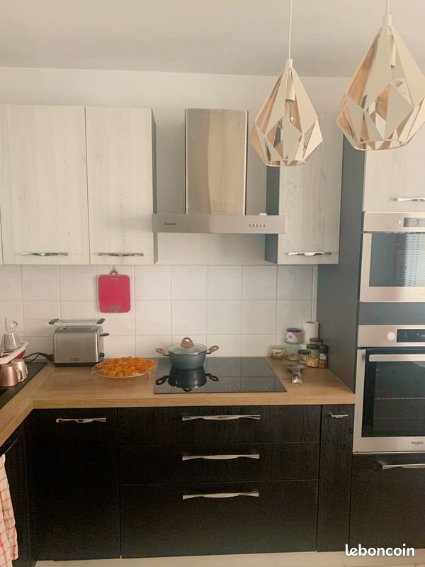 Maison à louer, 69m², Belley