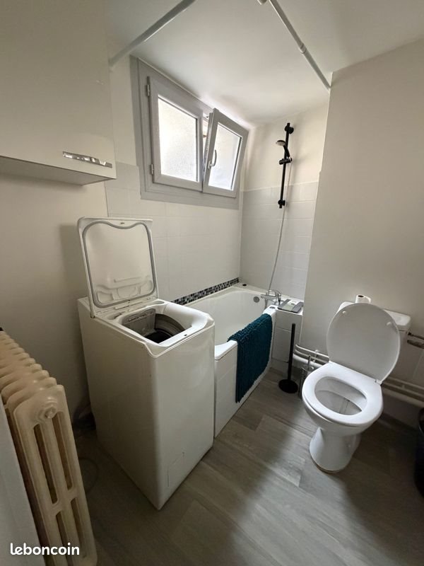 Appartement à louer, 17m², Lons-le-Saunier