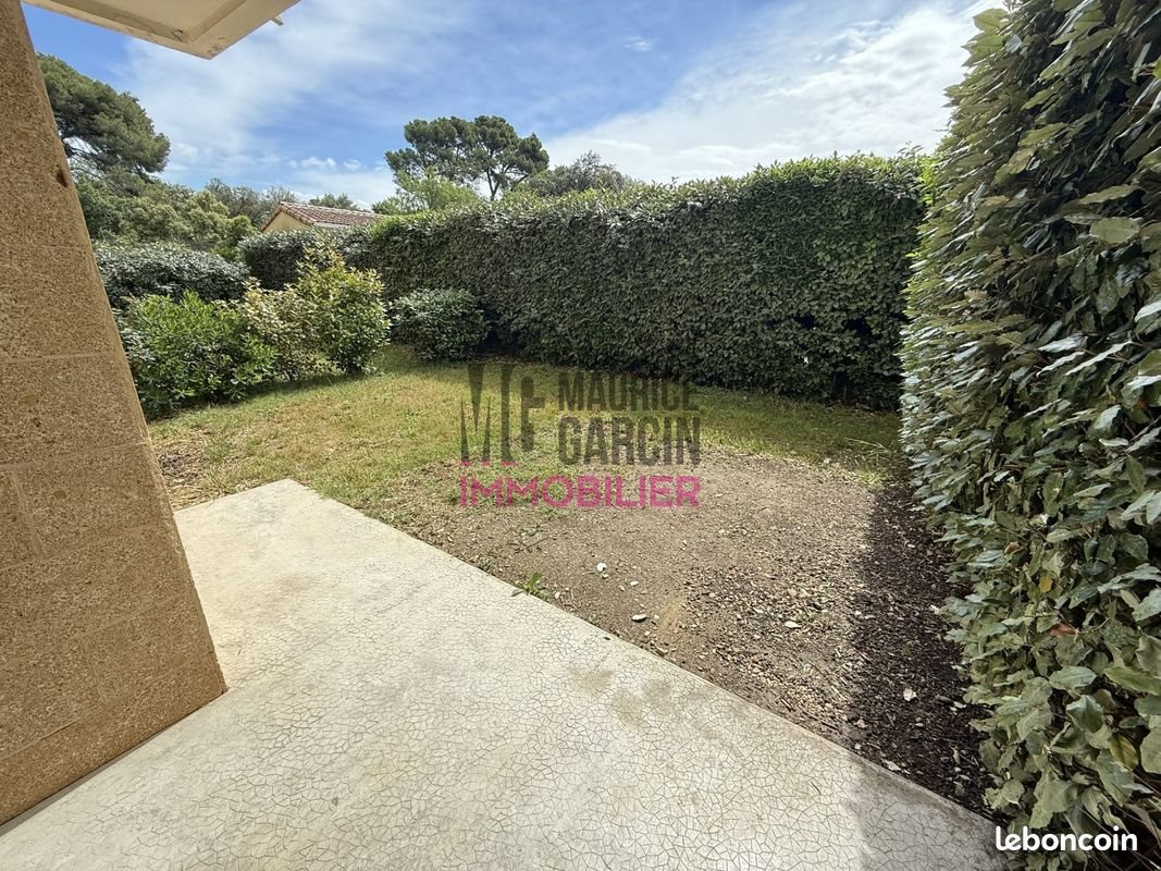 Appartement à louer, 45m², Morières-lès-Avignon