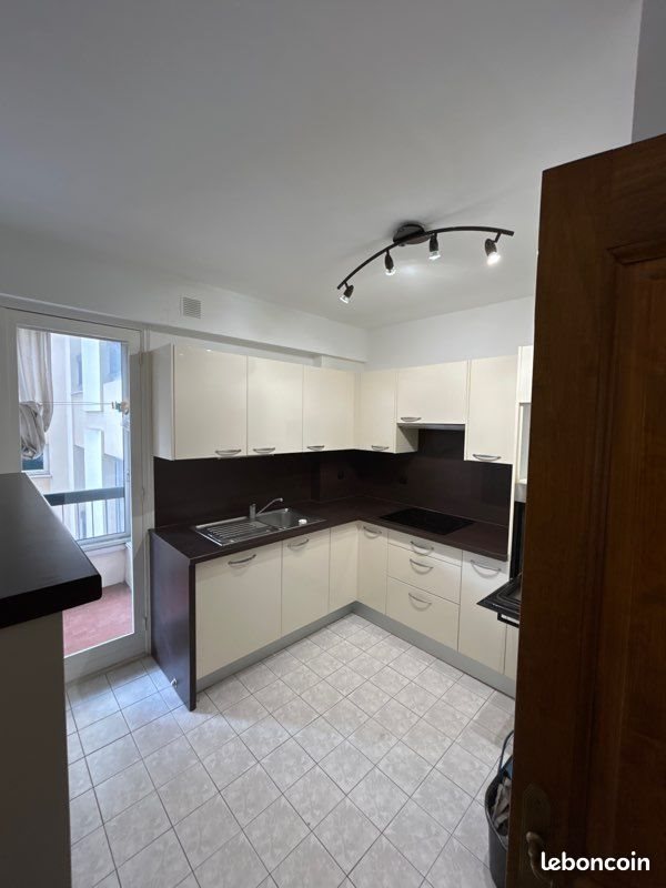 Appartement à vendre, 79m², Hyères