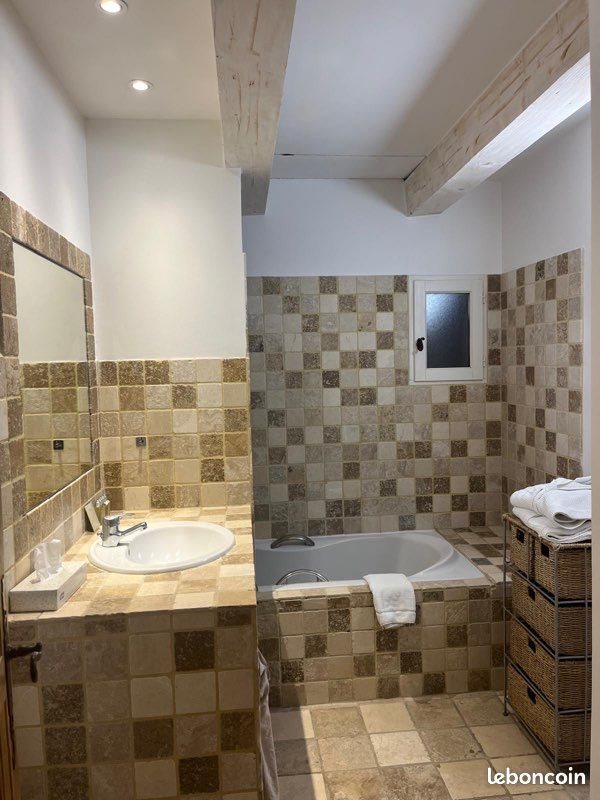 Maison à louer, 75m², Forcalquier