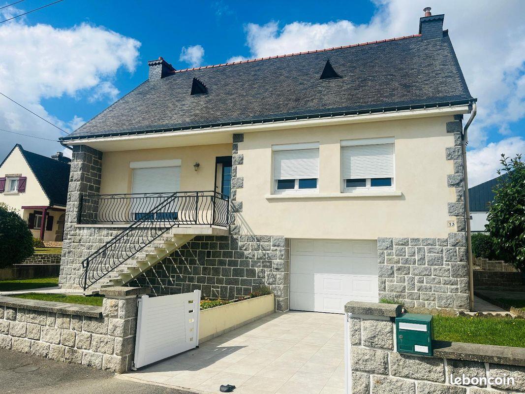 Maison à louer, 82m², Baud