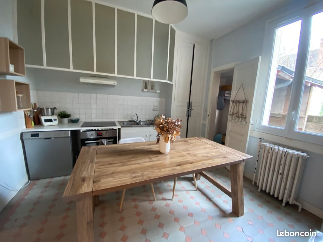 Maison à louer, 76m², Tours