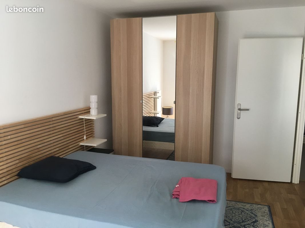 Appartement à louer, 45m², Paris 18ème