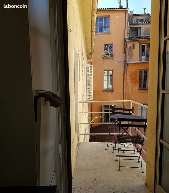 Appartement à louer, 29m², Aix-en-Provence