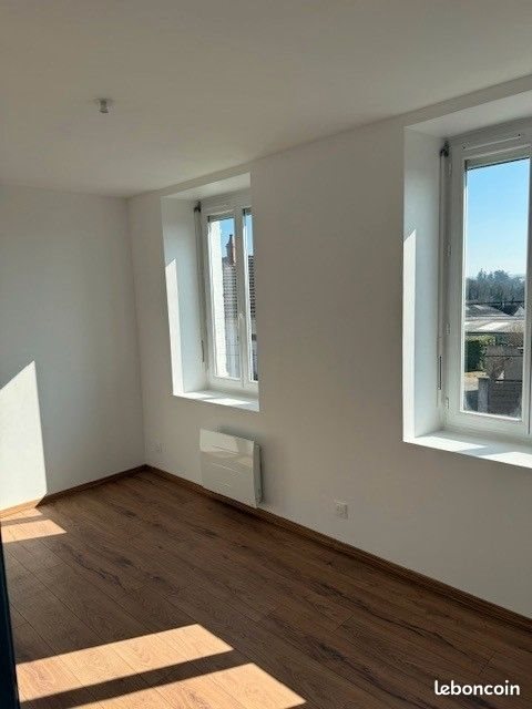 Appartement à louer, 37m², Commentry
