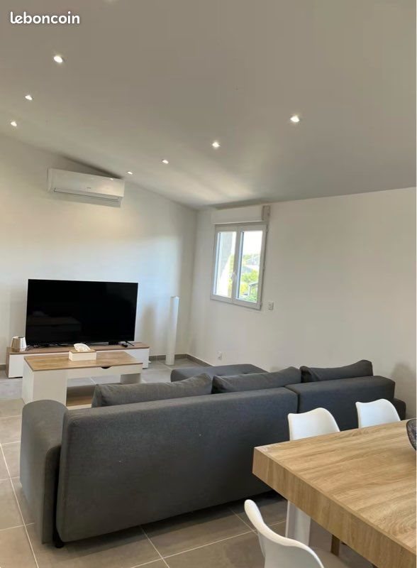 Appartement à louer, 75m², Cournonterral