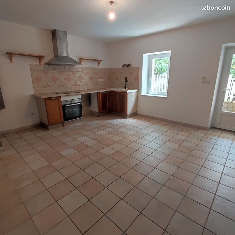 Maison à louer, 80m², Ongles