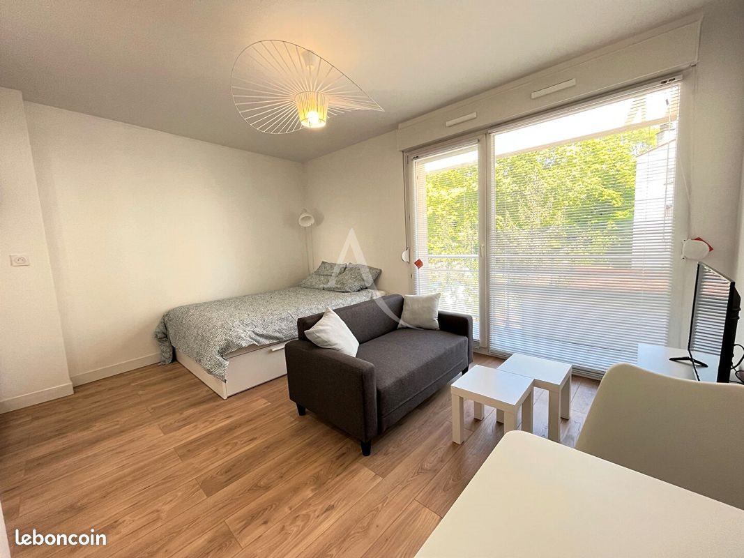 Appartement à louer, 26m², Reims