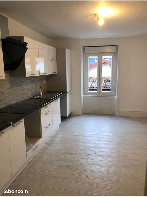 Appartement à louer, 110m², Audincourt