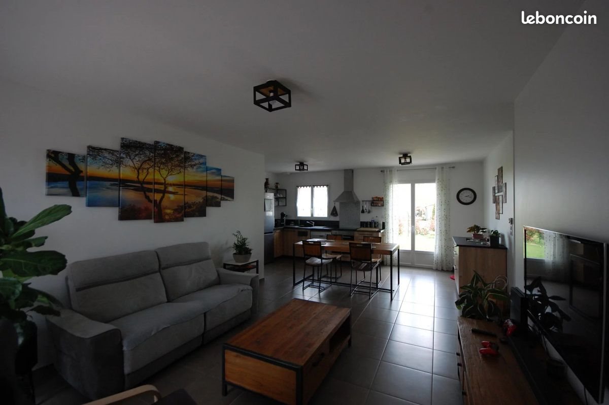 Maison à louer, 83m², Le Bardon