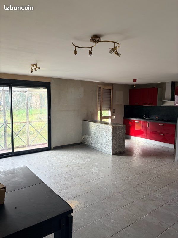 Maison à vendre, 72m², Saint-Vincent-de-Reins