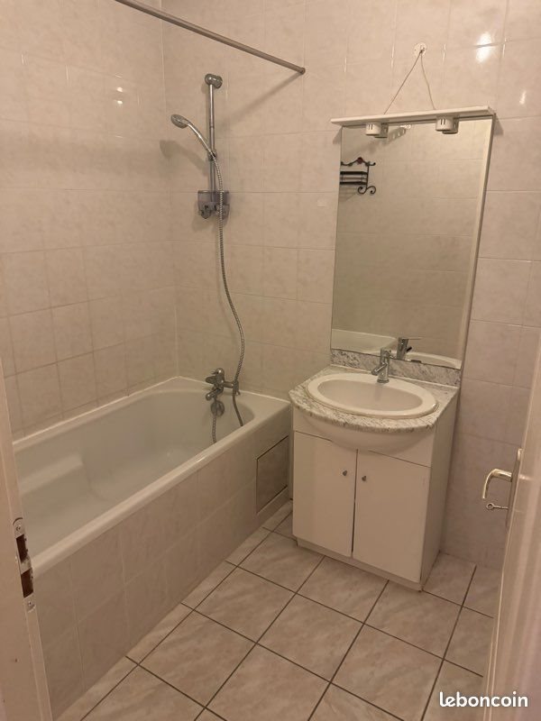 Appartement à louer, 72m², Les Avenières