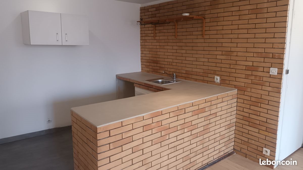 Appartement à louer, 43m², Marseille 7ème