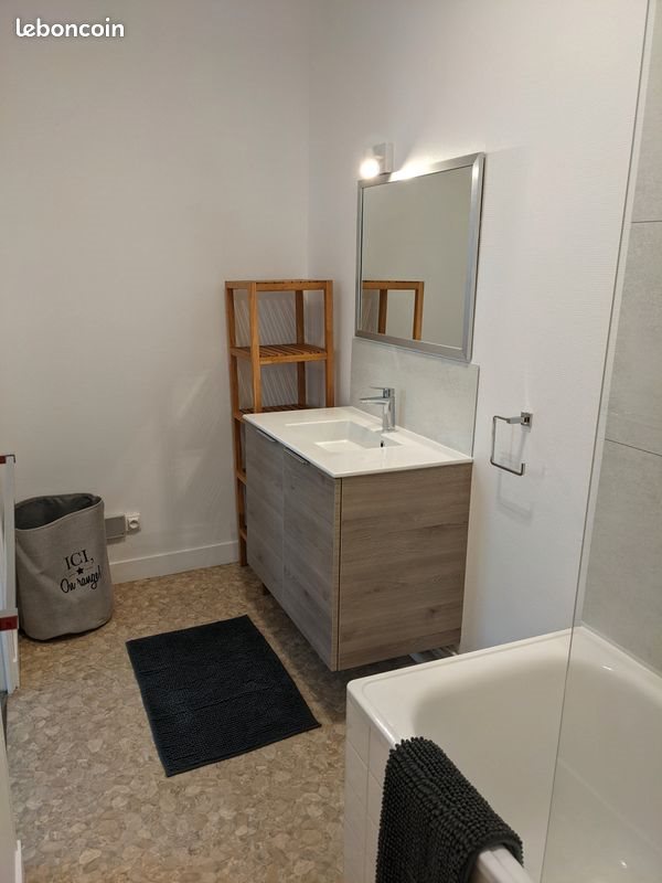 Appartement à louer, 50m², Angoulême