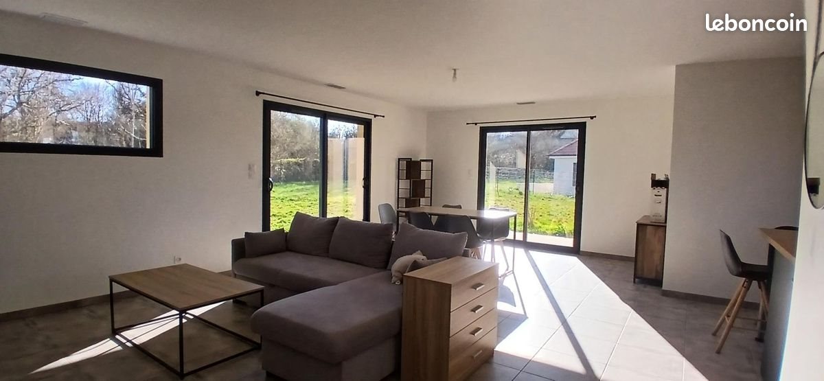 Maison à louer, 102m², Faycelles