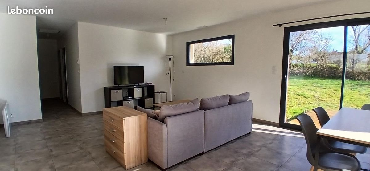 Maison à louer, 102m², Faycelles