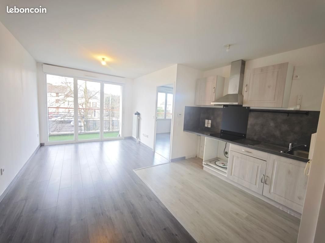 Appartement à louer, 38m², Mantes-la-Jolie