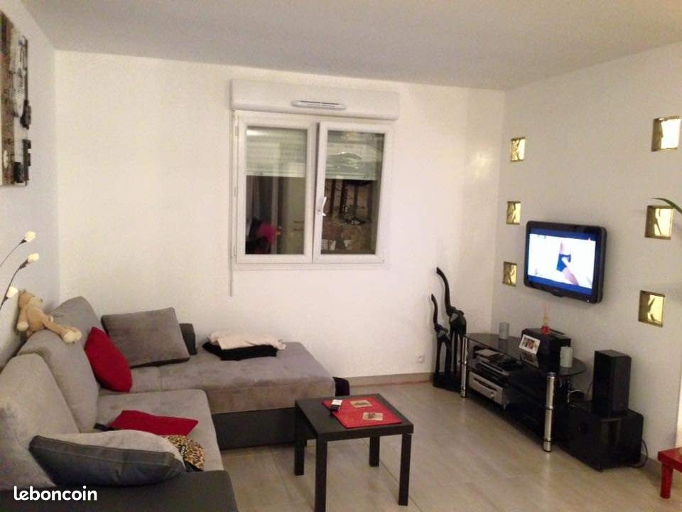 Maison à louer, 77m², Quintenas