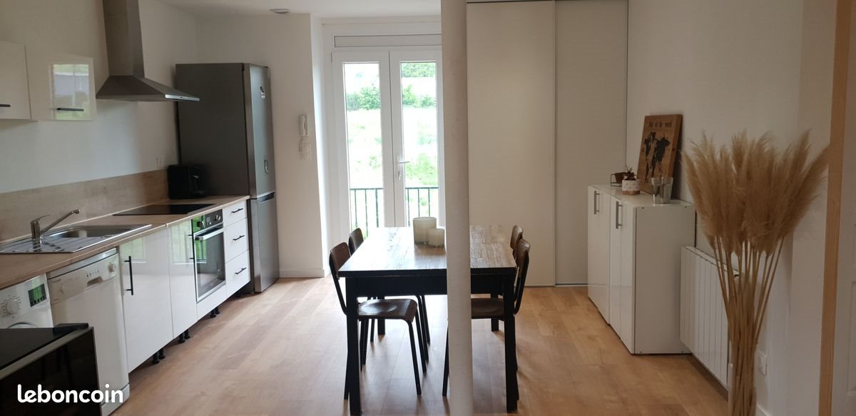 Appartement à louer, 57m², Le Chambon-Feugerolles