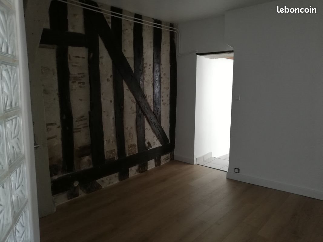 Appartement à louer, 49m², Orléans