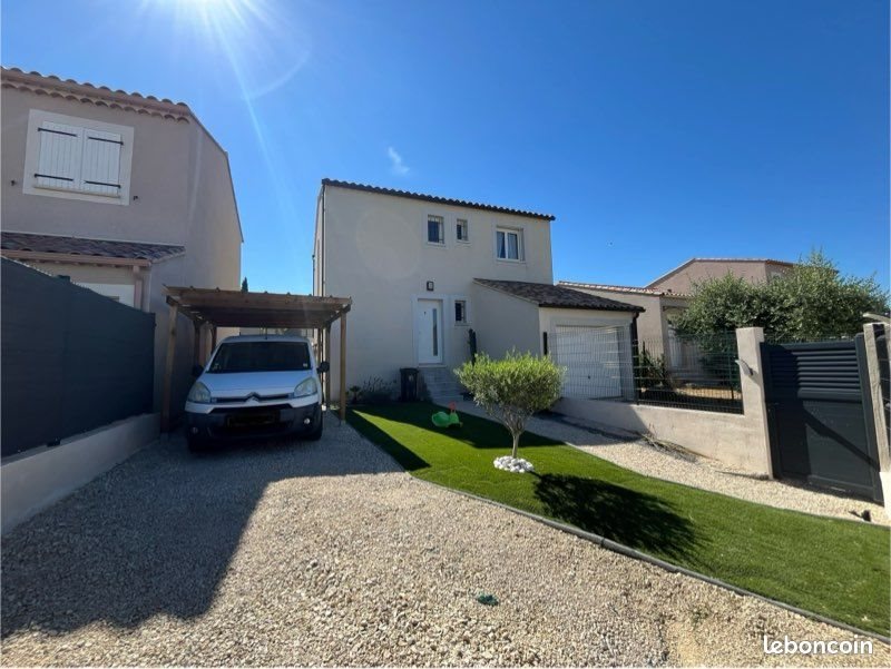 Maison à louer, 89m², Pont-Saint-Esprit