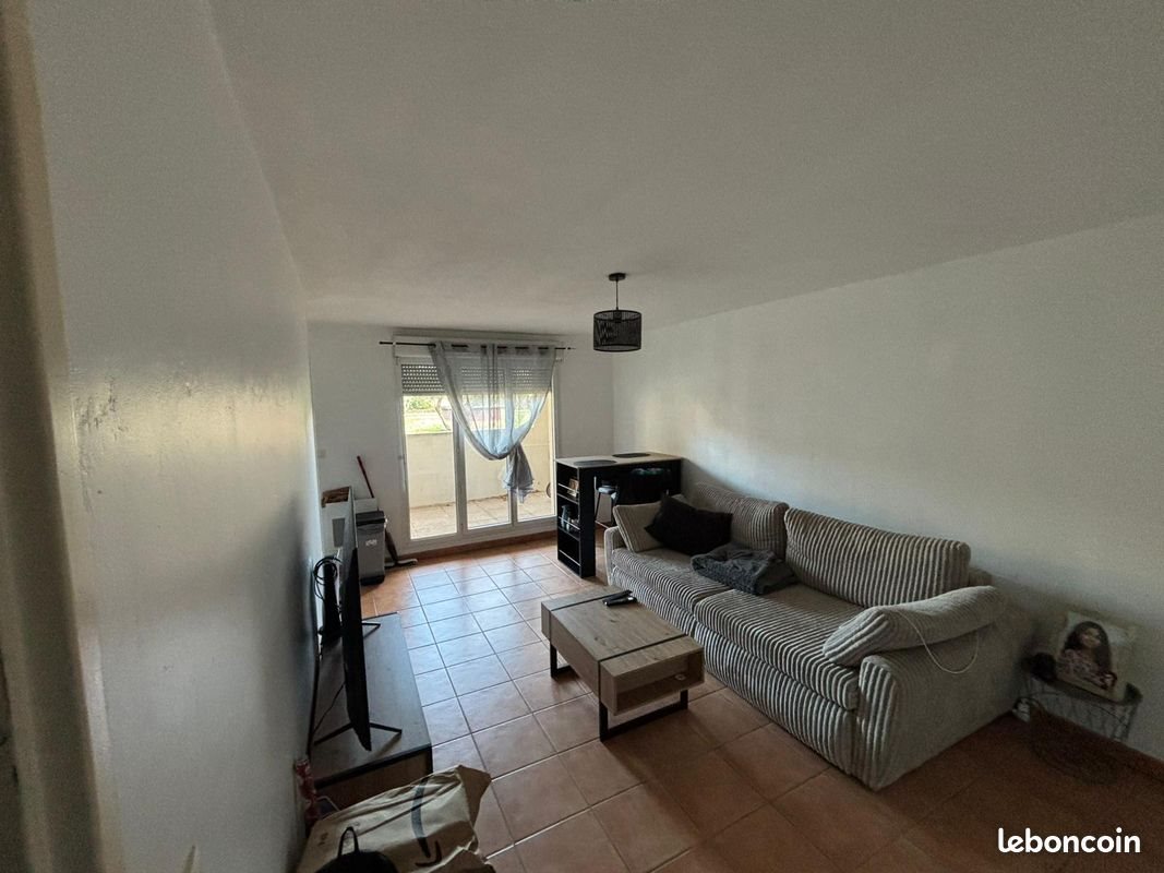 Appartement à louer, 42m², Vedène