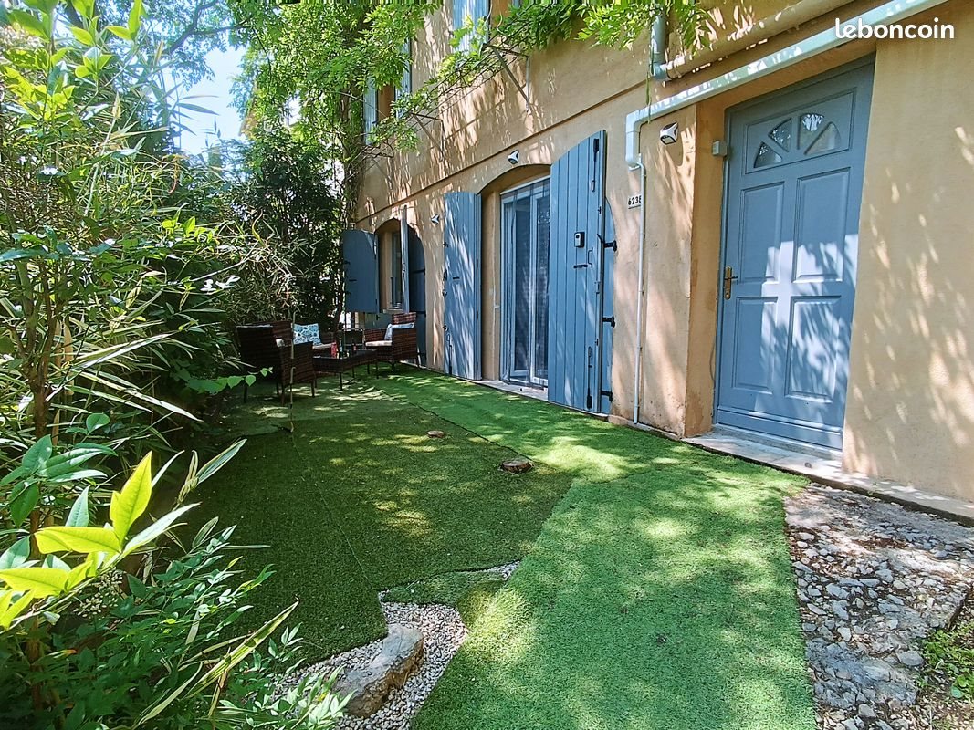 Appartement à louer, 40m², Seillans