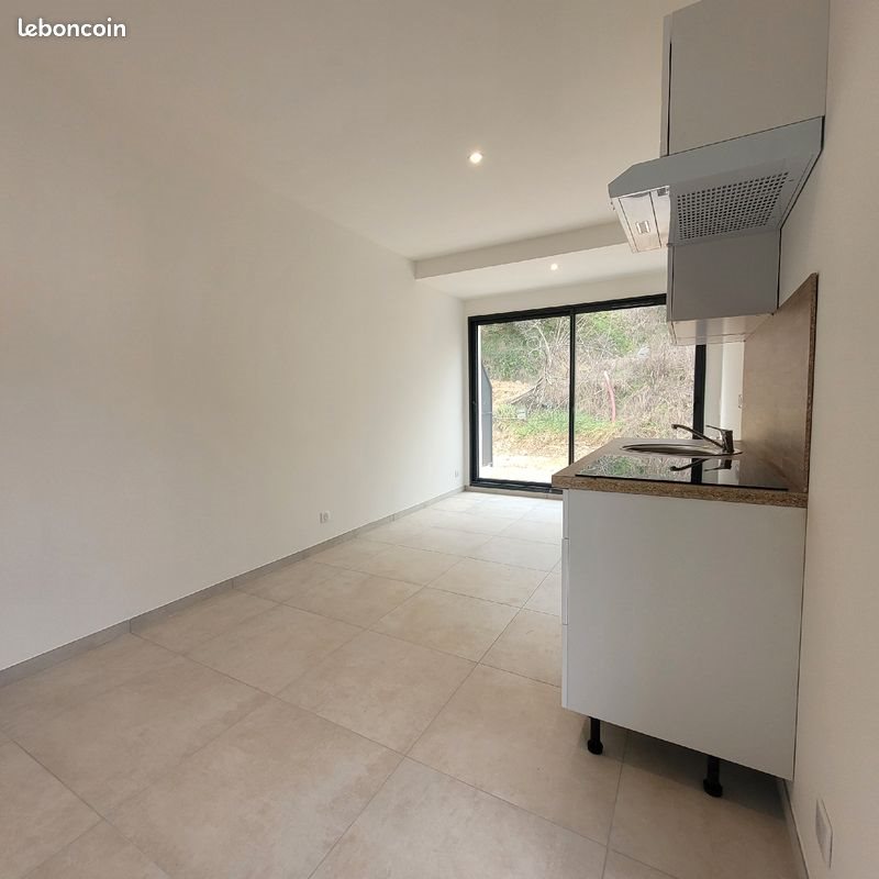 Appartement à louer, 20m², Saint-Zacharie