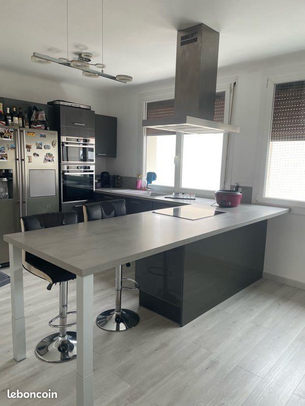 Appartement à vendre, 67m², Rognac