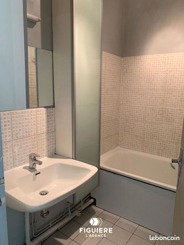 Appartement à louer, 32m², Aix-en-Provence