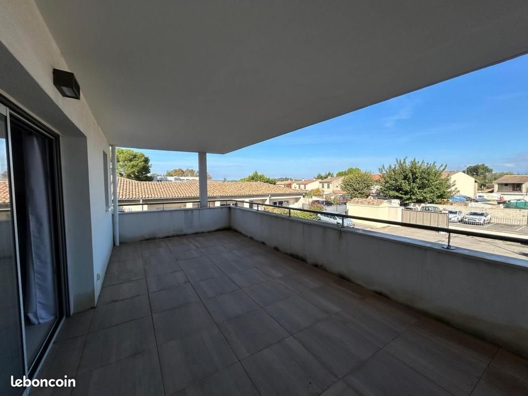 Appartement à louer, 44m², Vedène