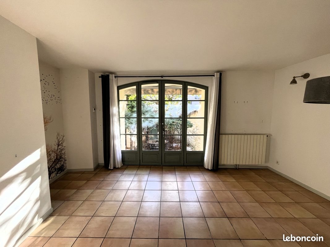Appartement à vendre, 60m², Aramon