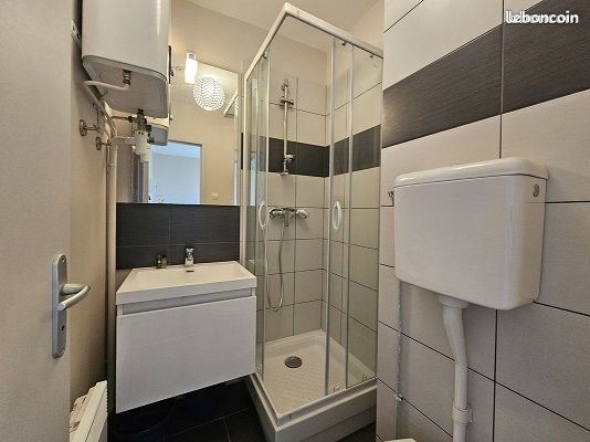 Appartement à louer, 20m², Châtel-Guyon