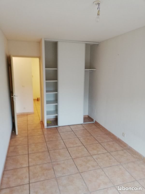 Maison à louer, 92m², Fourques