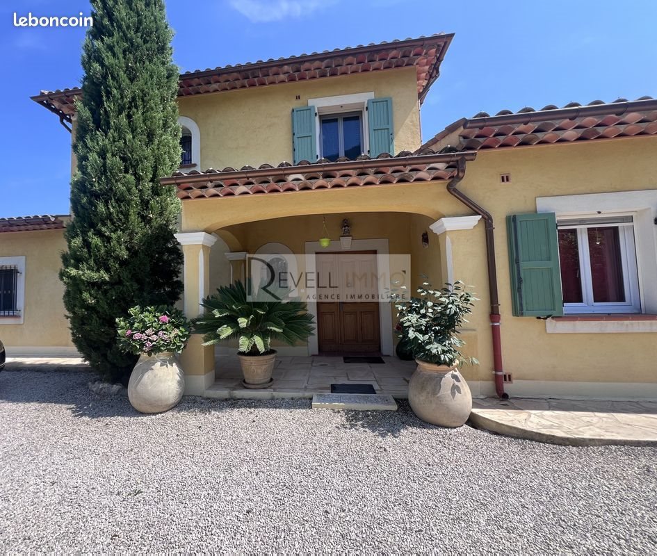 Maison à vendre, 215m², Gattières