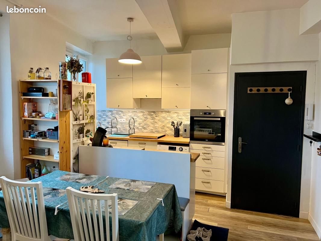 Appartement à louer, 55m², Toulon