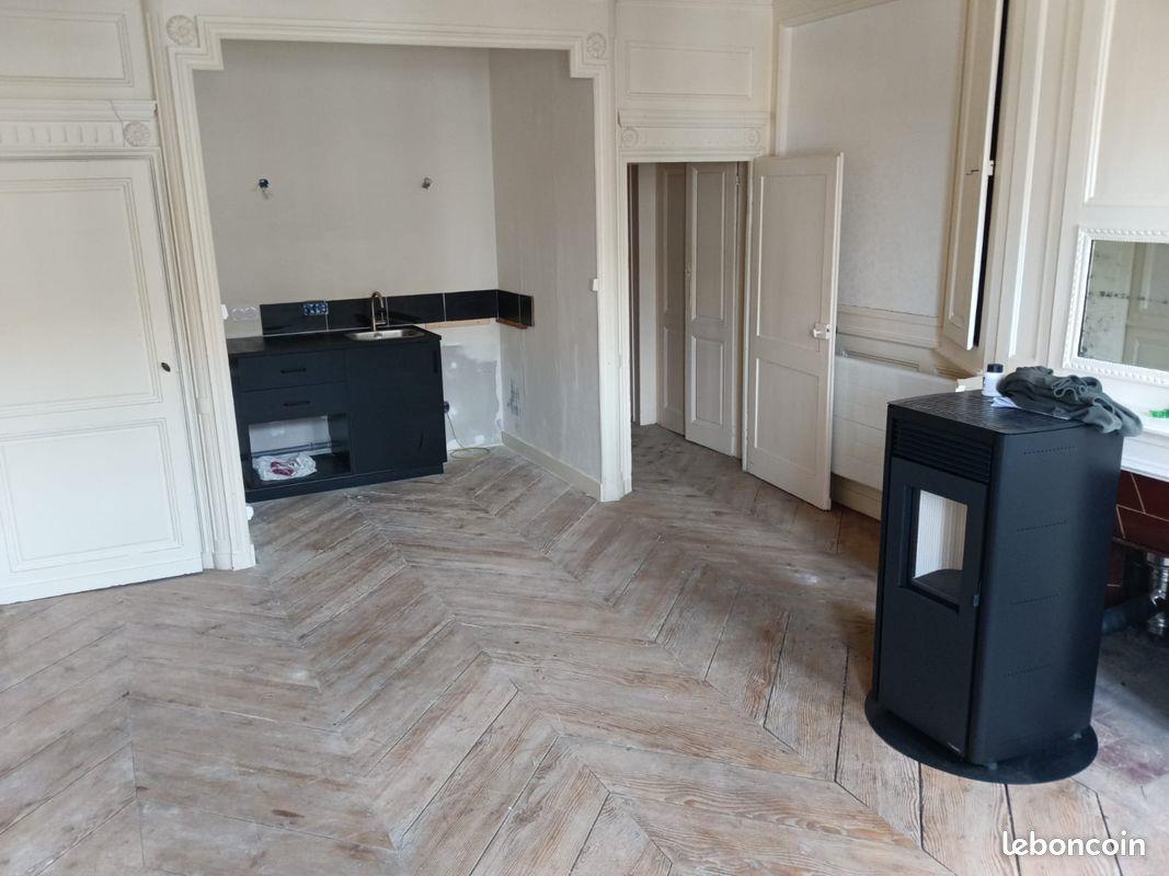 Appartement à louer, 85m², Salins-les-Bains